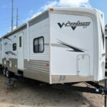 Used 2010 Forest River V-Cross 32VBHS